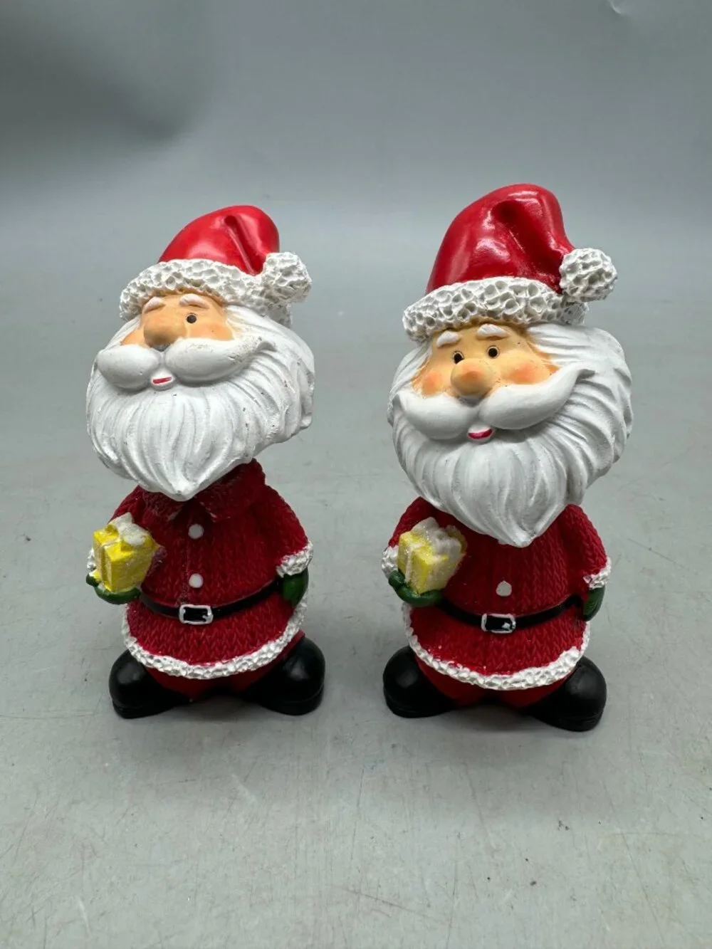 Ceramic Santa Bobble Head Figurines Set Of 2 Red & White Christmas Decor READ